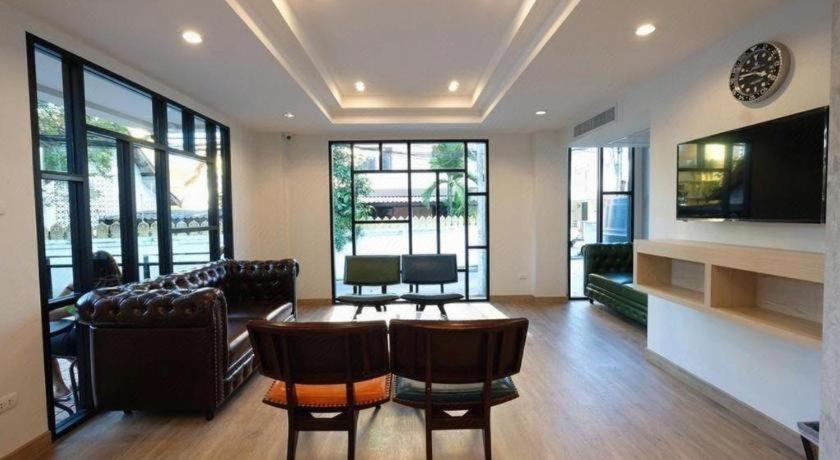 The Y House Hotel เชียงใหม่ ภายนอก รูปภาพ