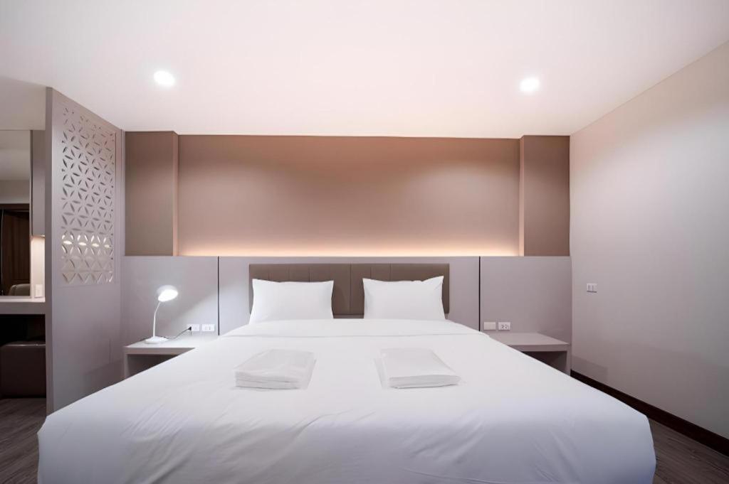 The Y House Hotel เชียงใหม่ ภายนอก รูปภาพ