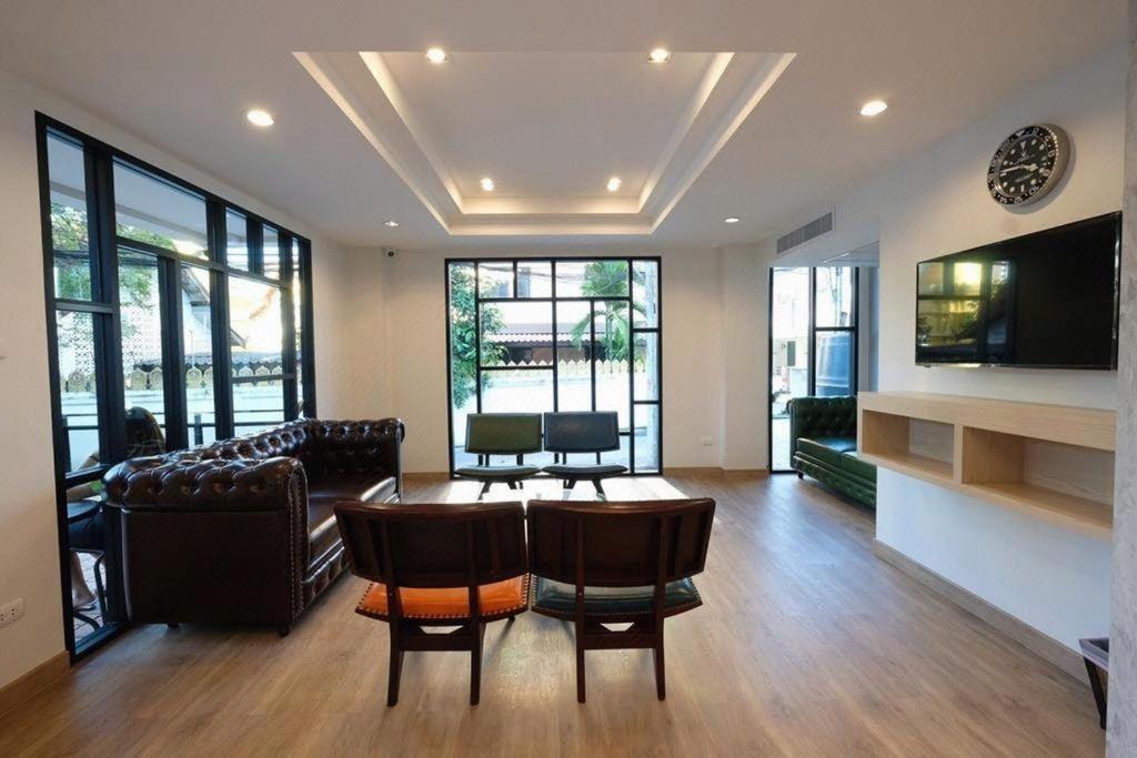 The Y House Hotel เชียงใหม่ ภายนอก รูปภาพ